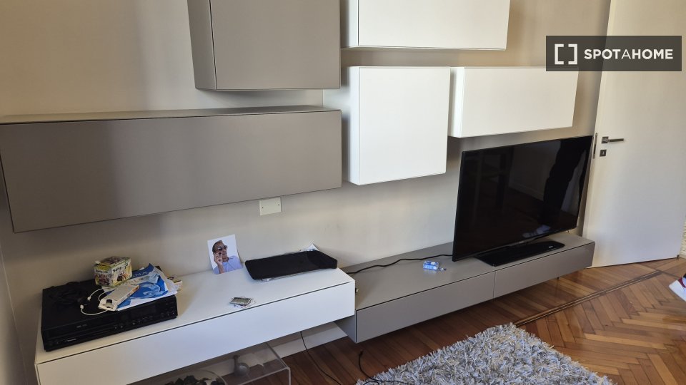 Double room Rome, 4 beds, 180m² — photo 11