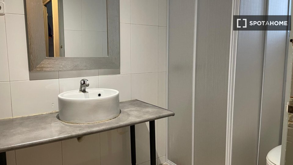 Double room Barcelona, 8 beds — photo 3