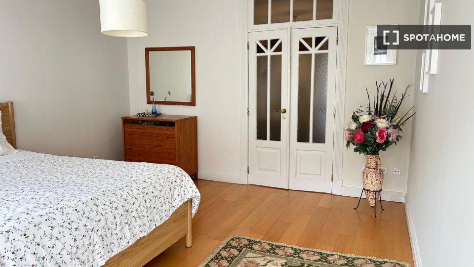 Apartment Lisbon, 3 beds — photo 8