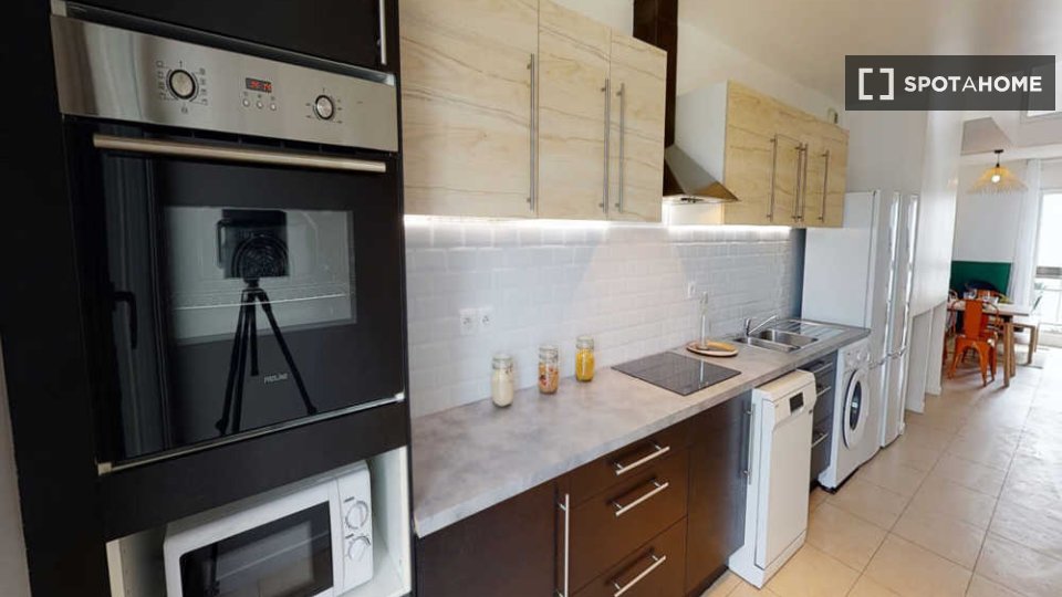 Double room Paris, 6 beds, 140m² — photo 15