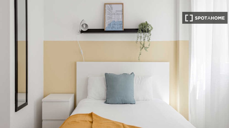 Double room Lisbon, 5 beds, 100m² — photo 19