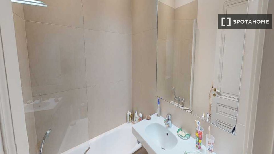 Camera doppia Lione, 4 camere, 90m² — foto 18