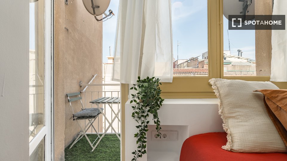 Double room Barcelona, 4 beds, 70m² — photo 34