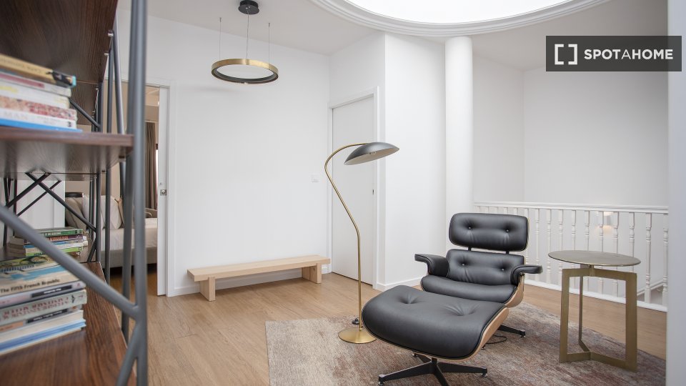 Apartment Porto, 4 beds, 140m² — photo 4