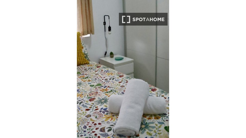Apartment Valencia, 3 beds, 90m² — photo 14