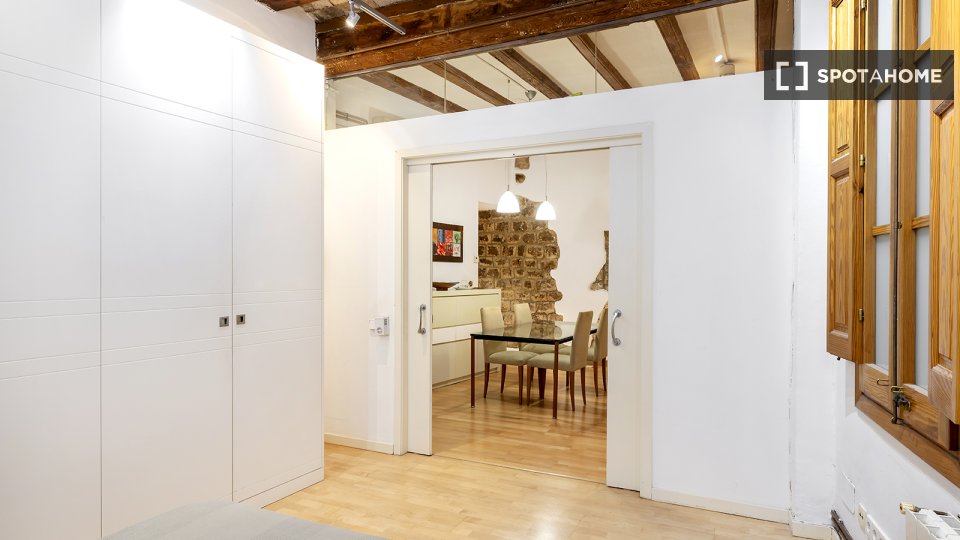 Apartment Barcelona, 2 beds — photo 12