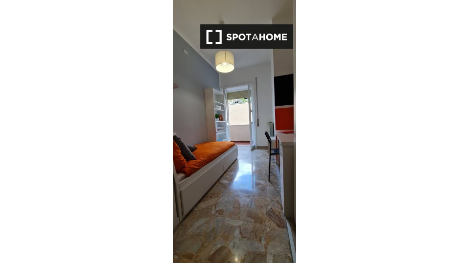 Double room Rome, 6 beds — photo 6