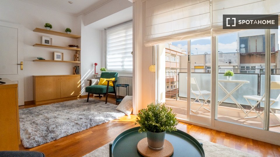 Apartment Barcelona, 2 beds, 90m² — photo 16