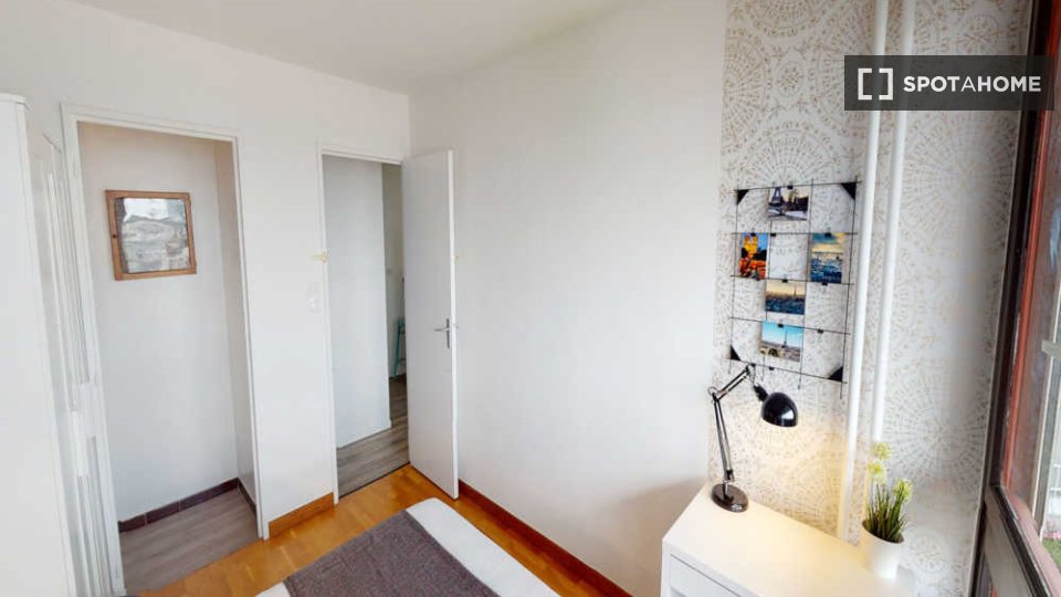 Chambre double Paris, 7 chambres, 90m² — photo 2