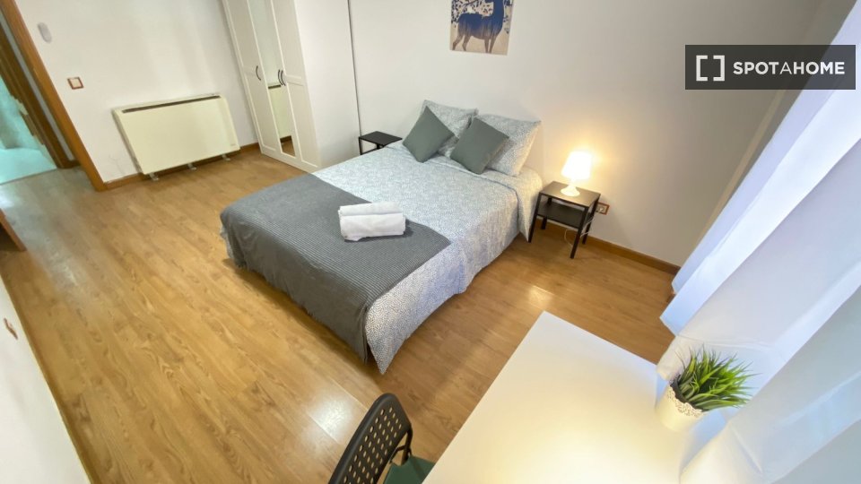 Double room Madrid, 4 beds — photo 5