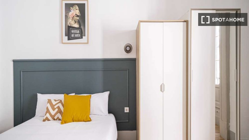 Double room Madrid, 67 beds — photo 9