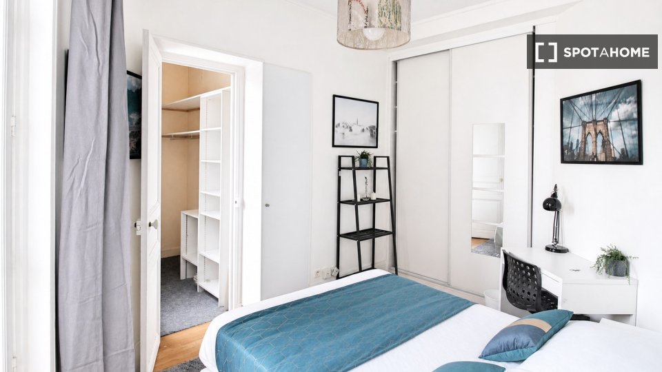 Chambre double Paris, 5 chambres — photo 35