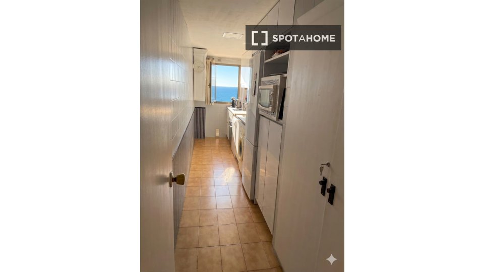 Apartment Granada, 3 beds, 100m² — photo 8