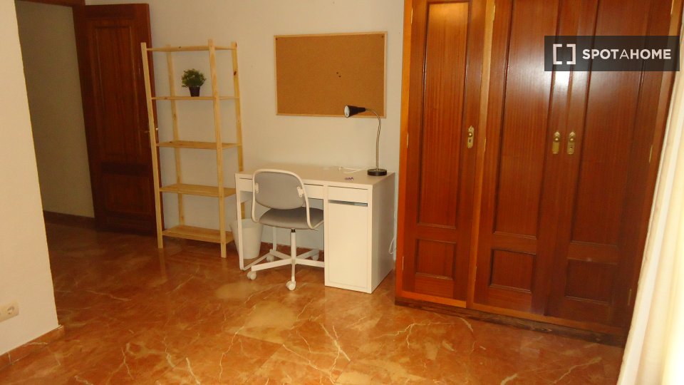 Double room Cordoba, 4 beds, 100m² — photo 12