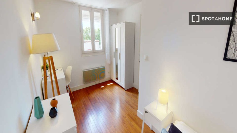 Double room Toulouse, 5 beds, 90m² — photo 18