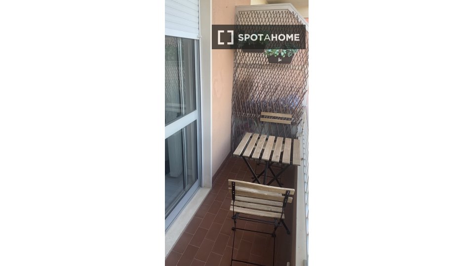 Double room Lisbon, 2 beds, 100m² — photo 16