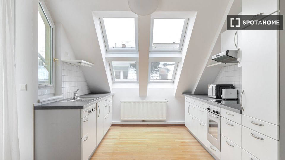 Apartment Vienna, 2 beds, 104m² — photo 16