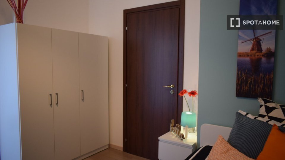 Double room Brescia, 6 beds — photo 11