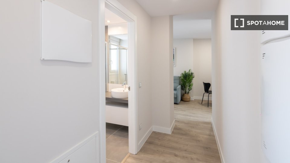 Apartment Madrid, 1 bed — photo 3