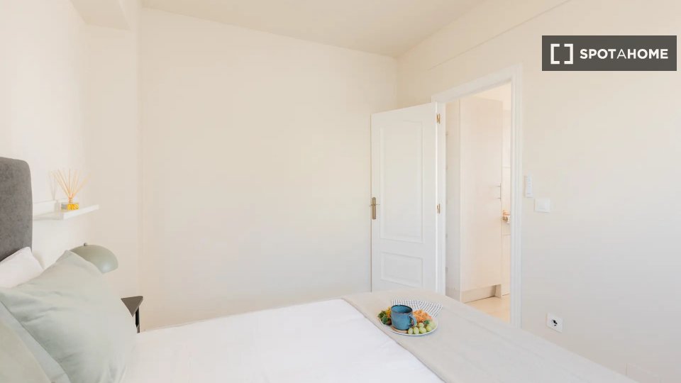 Apartment Valencia, 1 bed — photo 18