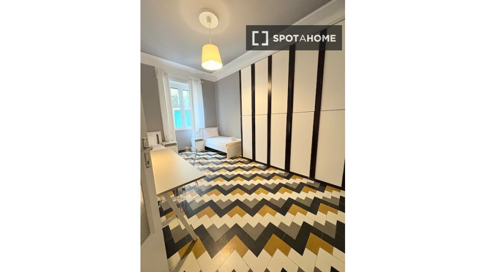 Apartment Milan, 1 bed, 70m² — photo 11