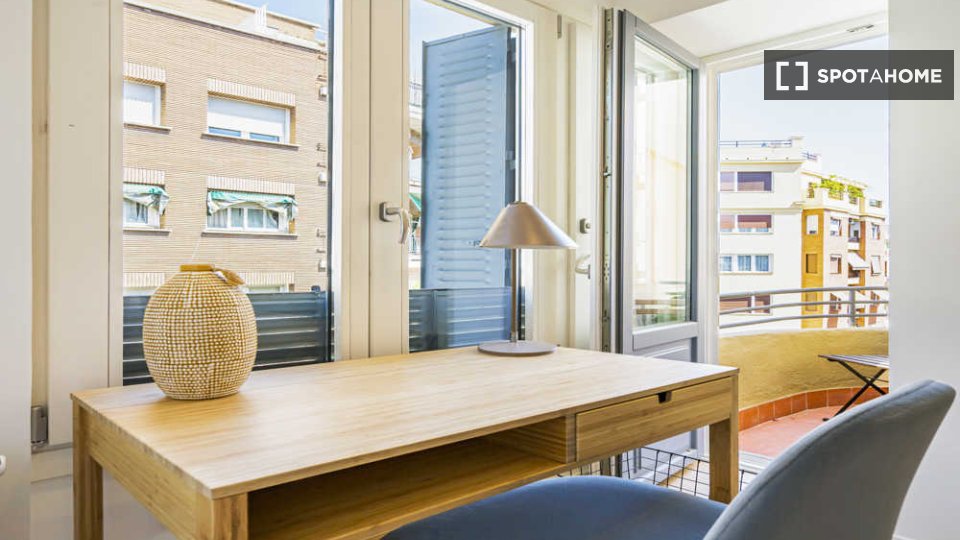 Double room Madrid, 4 beds, 70m² — photo 52