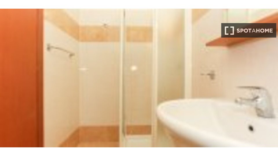 Double room Milan, 5 beds — photo 46