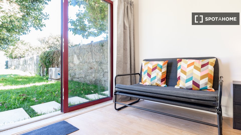 Double room Porto, 2 beds — photo 12