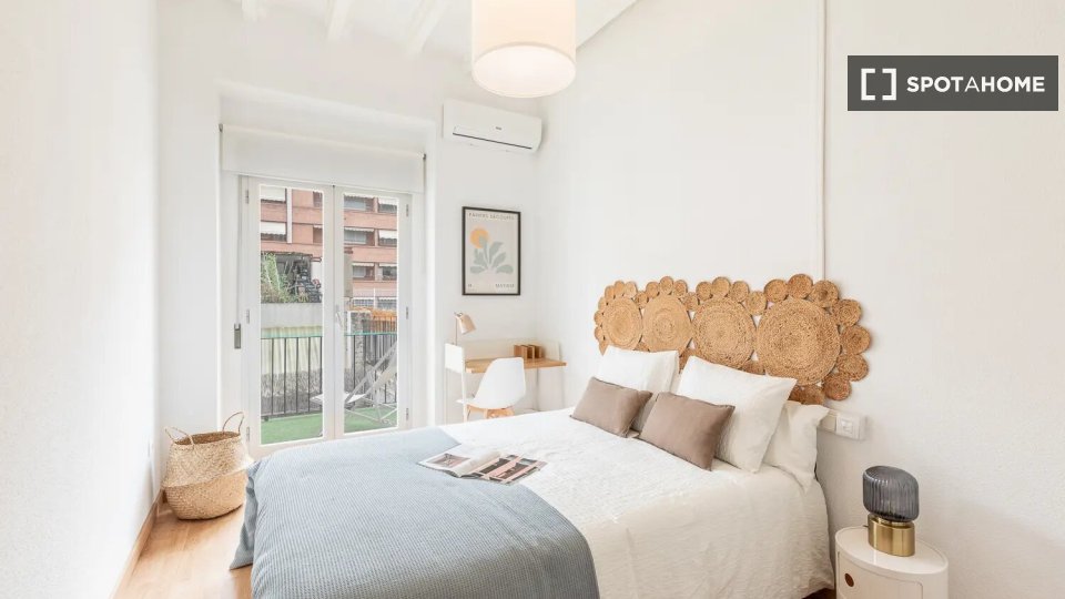 Double room Valencia, 10 beds — photo 15
