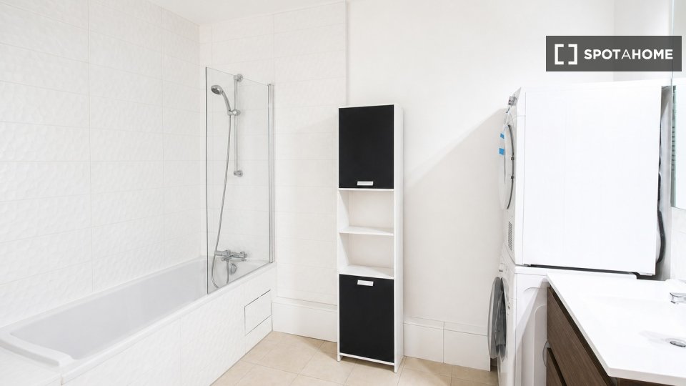 Chambre double Paris, 4 chambres — photo 21