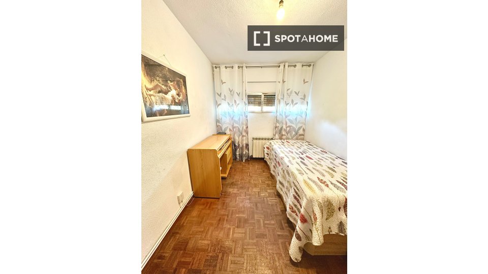 Camera doppia Madrid, 3 camere, 80m² — foto 5
