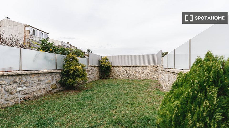 Apartment Porto, 2 beds, 175m² — photo 2