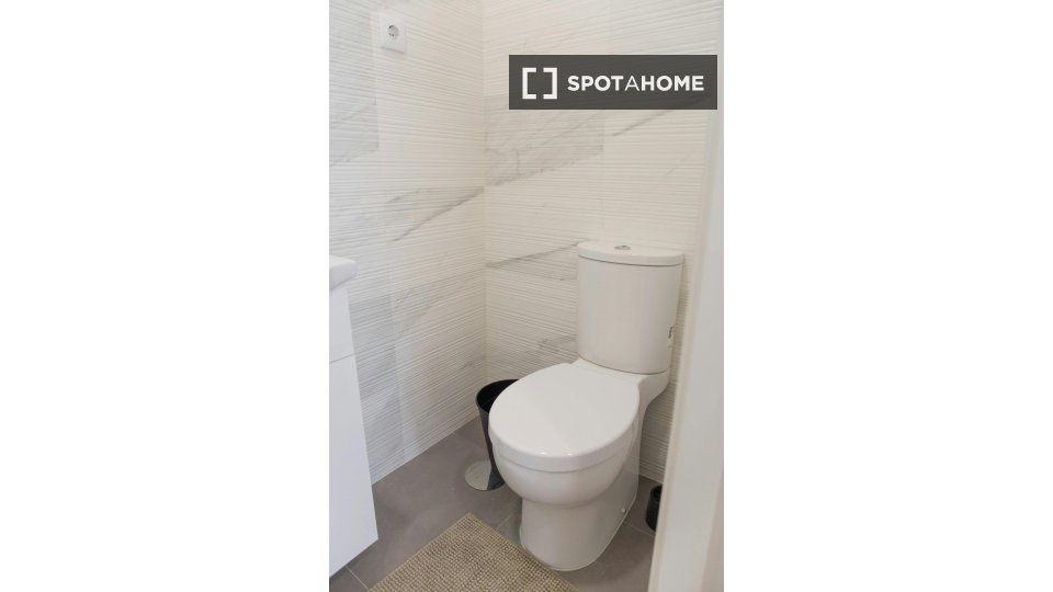 Double room Porto, 14 beds — photo 2
