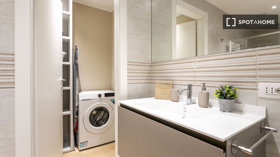 Apartment Milan, 1 bed, 45m² — photo 12
