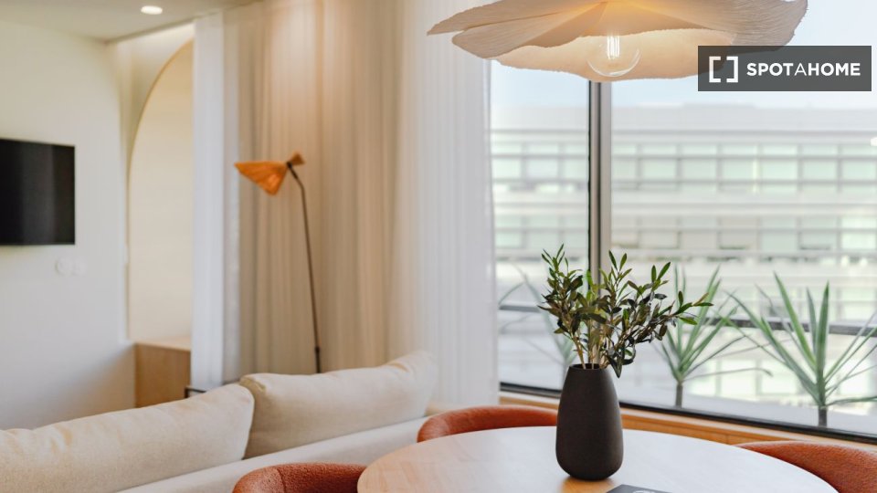 Apartment Porto, 1 bed, 60m² — photo 3