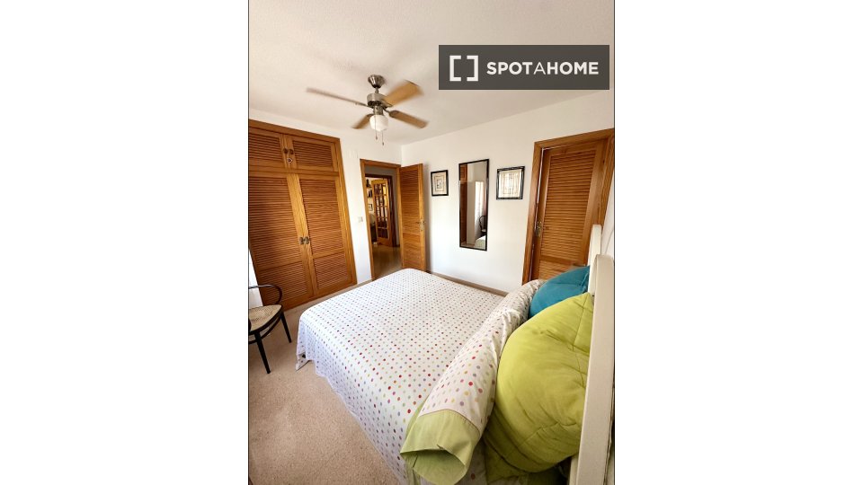 Apartment Alicante, 2 beds, 75m² — photo 9