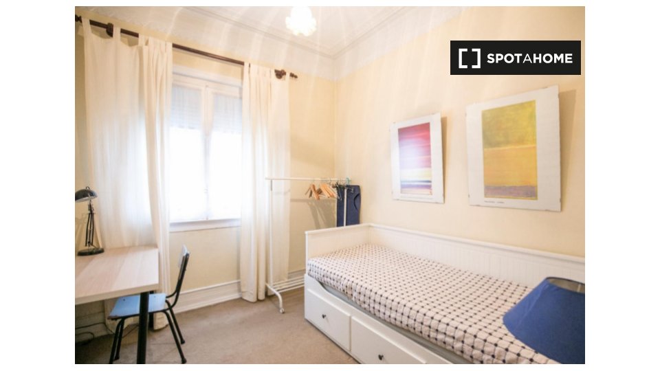 Double room Lisbon, 6 beds — photo 2