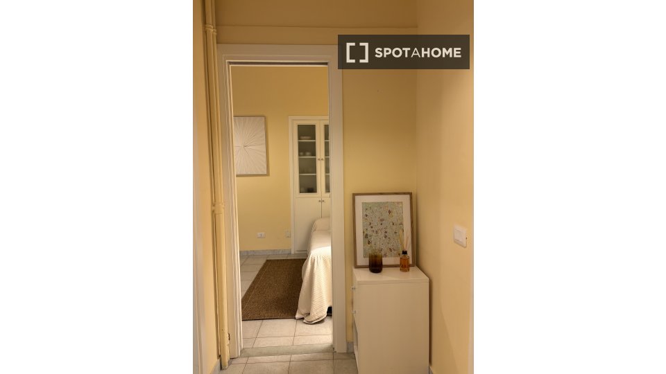 Apartment Rome, 1 bed, 43m² — photo 3