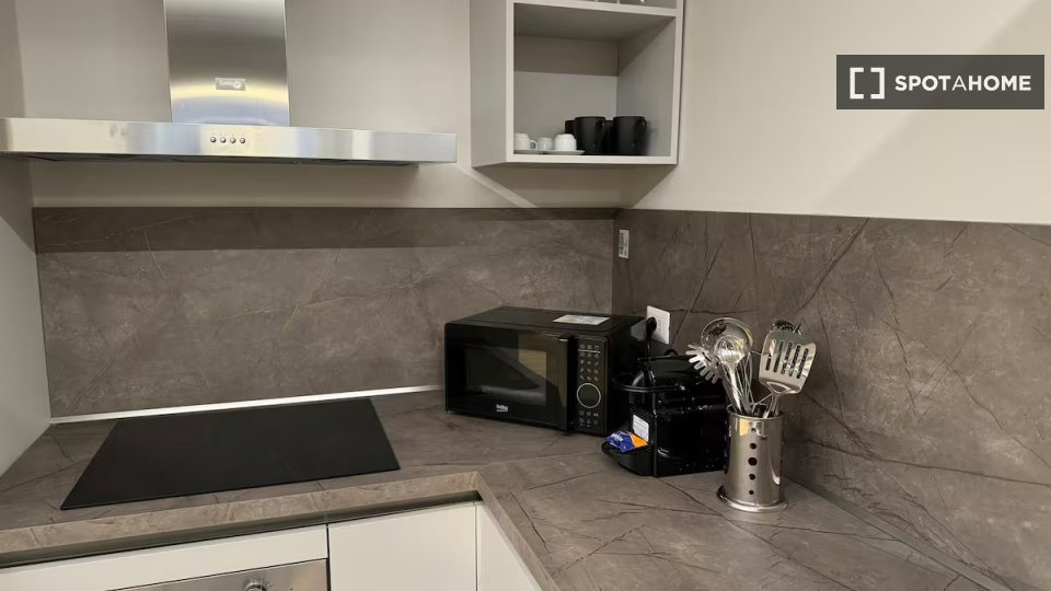 Apartment Milan, 1 bed — photo 13