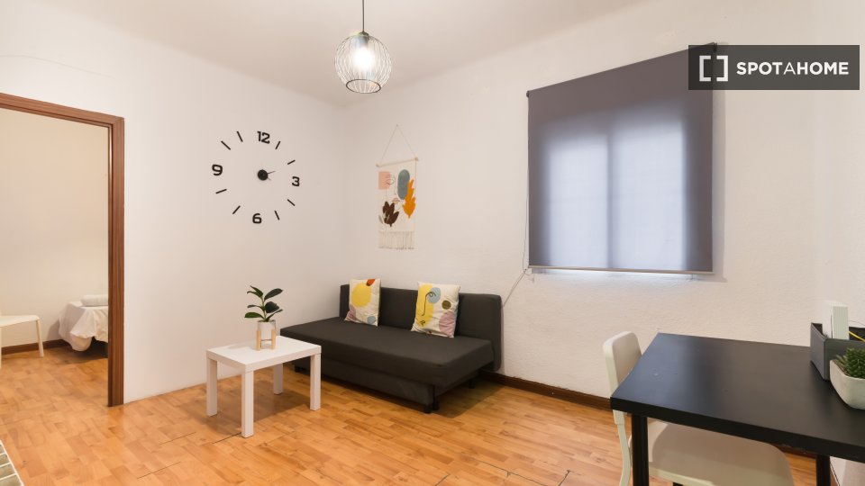 Apartment Madrid, 4 beds — photo 13