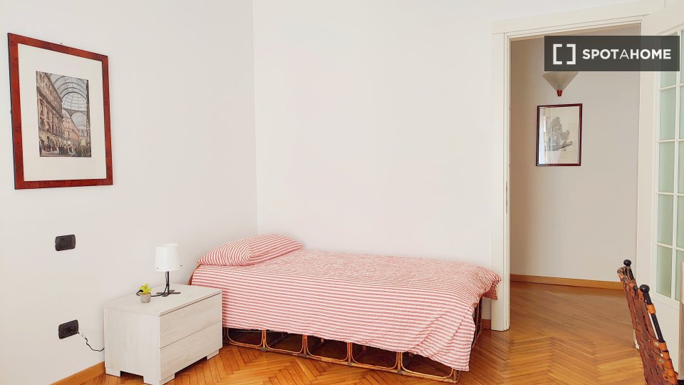Apartment Milan, 2 beds, 99m² — photo 4