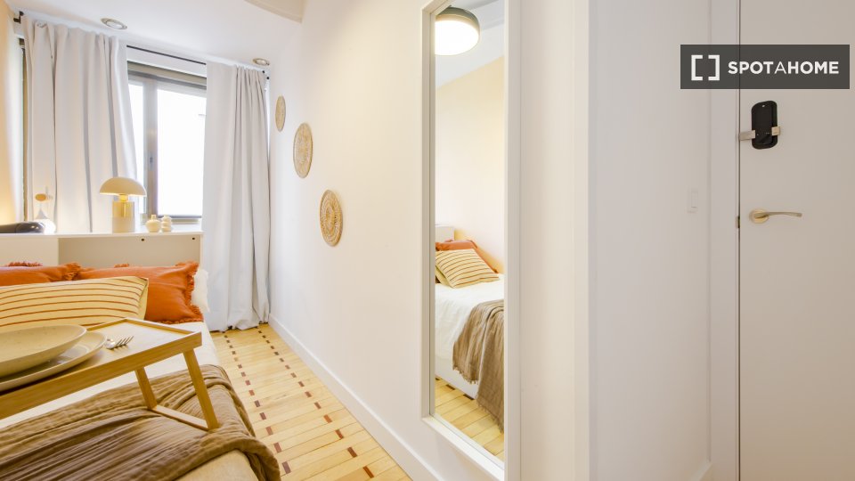 Stanza in appartamento condiviso in affitto a Lista, Madrid - in Madrid