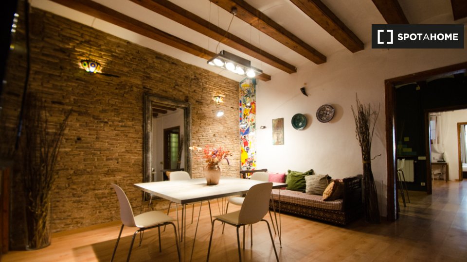 Apartment Barcelona, 2 beds, 100m² — photo 1