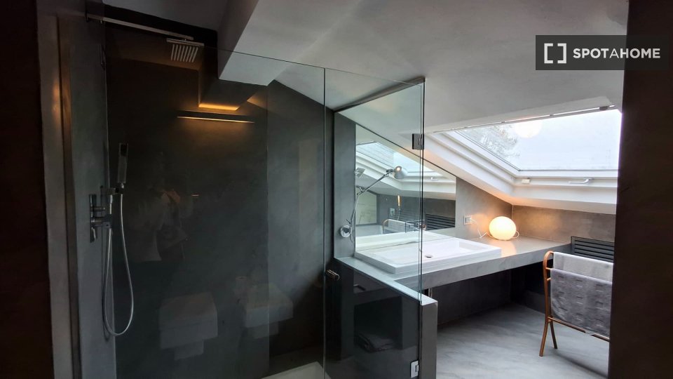 Apartment Milan, 1 bed — photo 9
