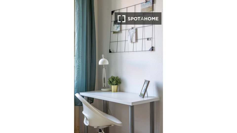 Double room Budapest, 4 beds, 105m² — photo 8