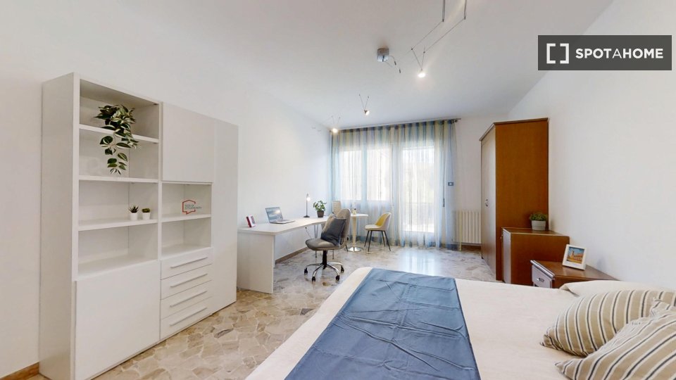 Double room Padua, 3 beds — photo 1