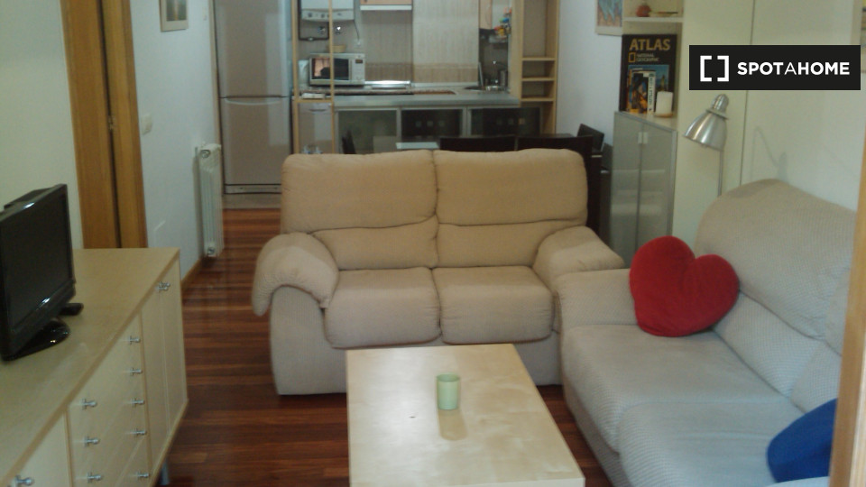 Apartment Madrid, 1 bed, 58m² — photo 3