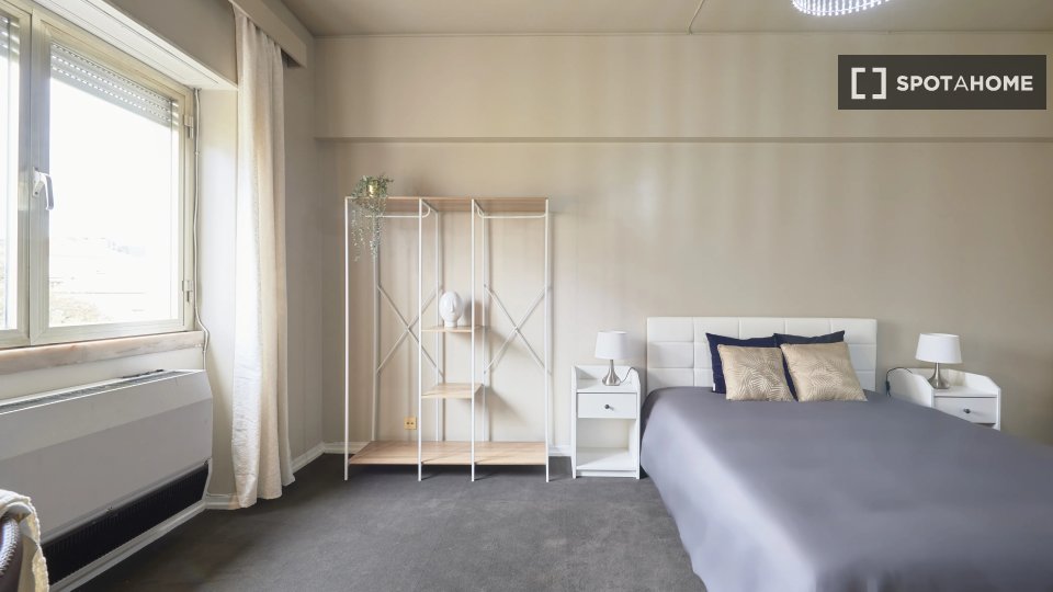 Double room Lisbon, 9 beds — photo 1