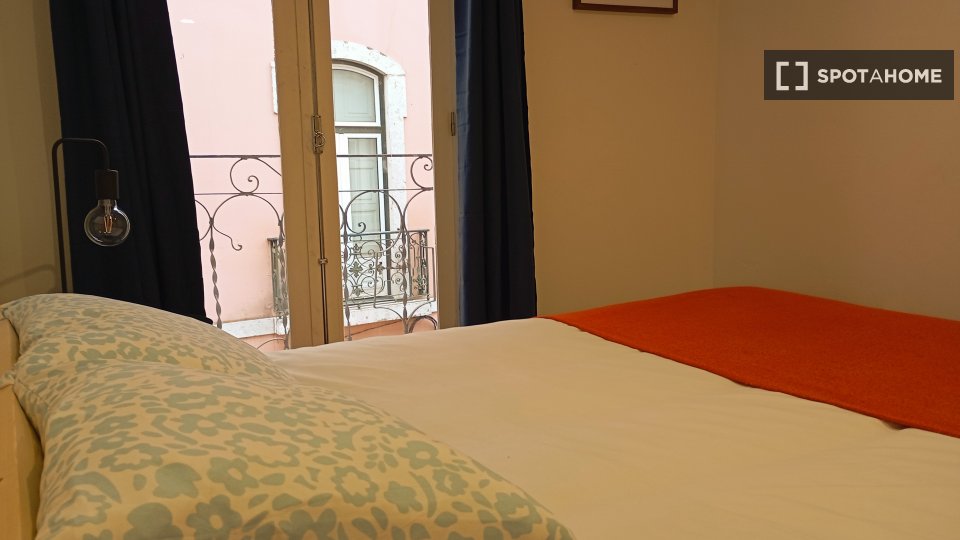 Apartment mono Lisbon, 25m² — photo 2
