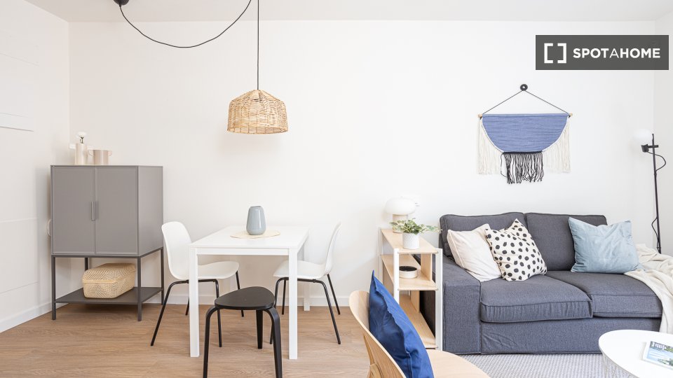 Apartment Barcelona, 1 bed — photo 17